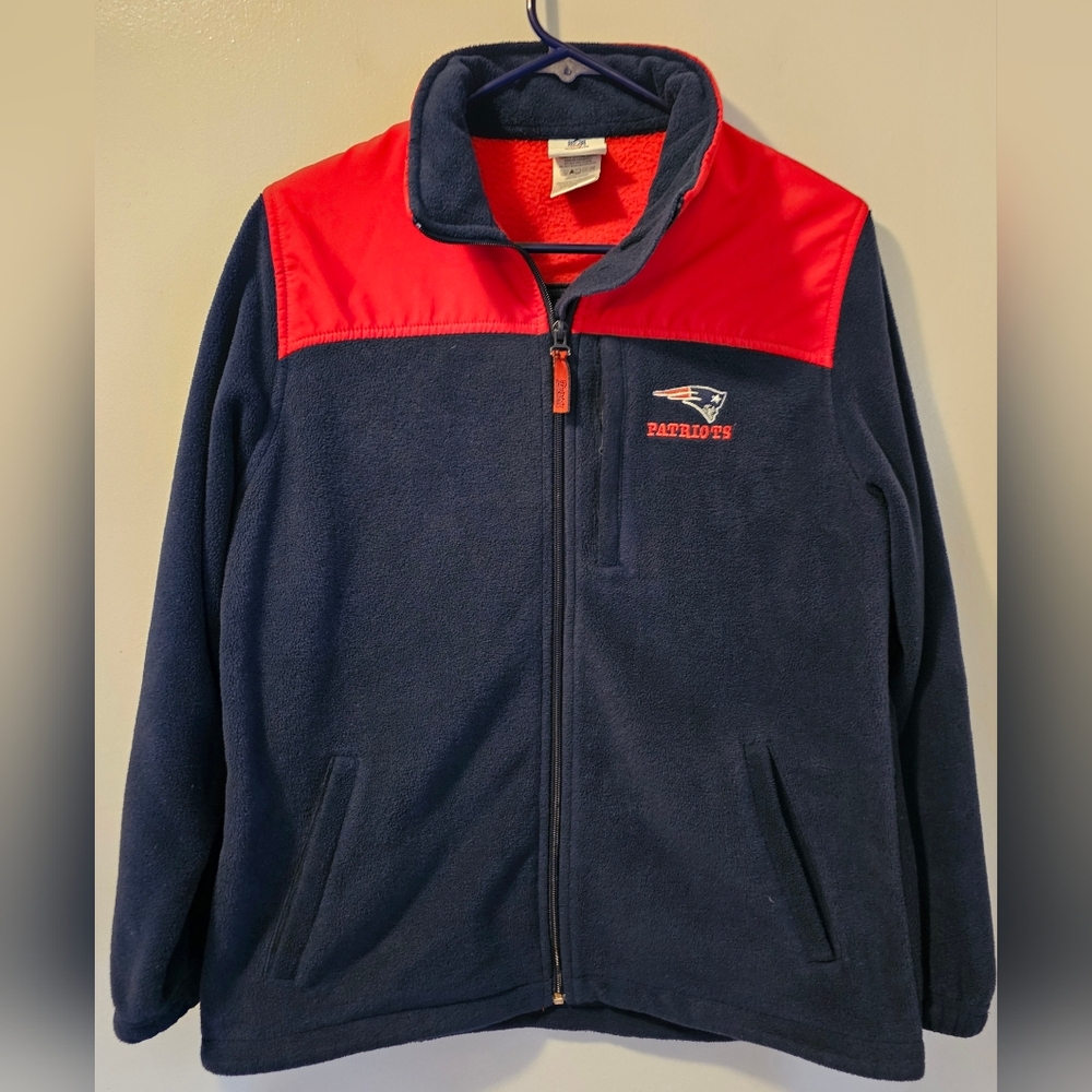 NFL Team Apparel Women’s New England Patriots Full Zip Fleece Jacket Size M